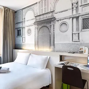 hotellátogatás